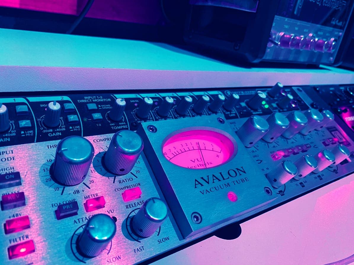Avalon valve preamp in Paolo Motta's recording studio in Rome